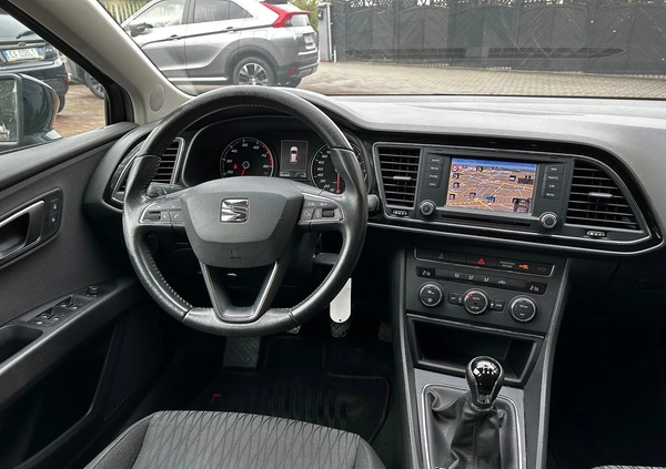 Seat Leon cena 34800 przebieg: 241000, rok produkcji 2014 z Toruń małe 232